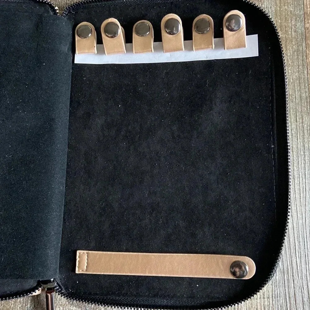 Halston  Travel Jewelry Case - Picture 5 of 5